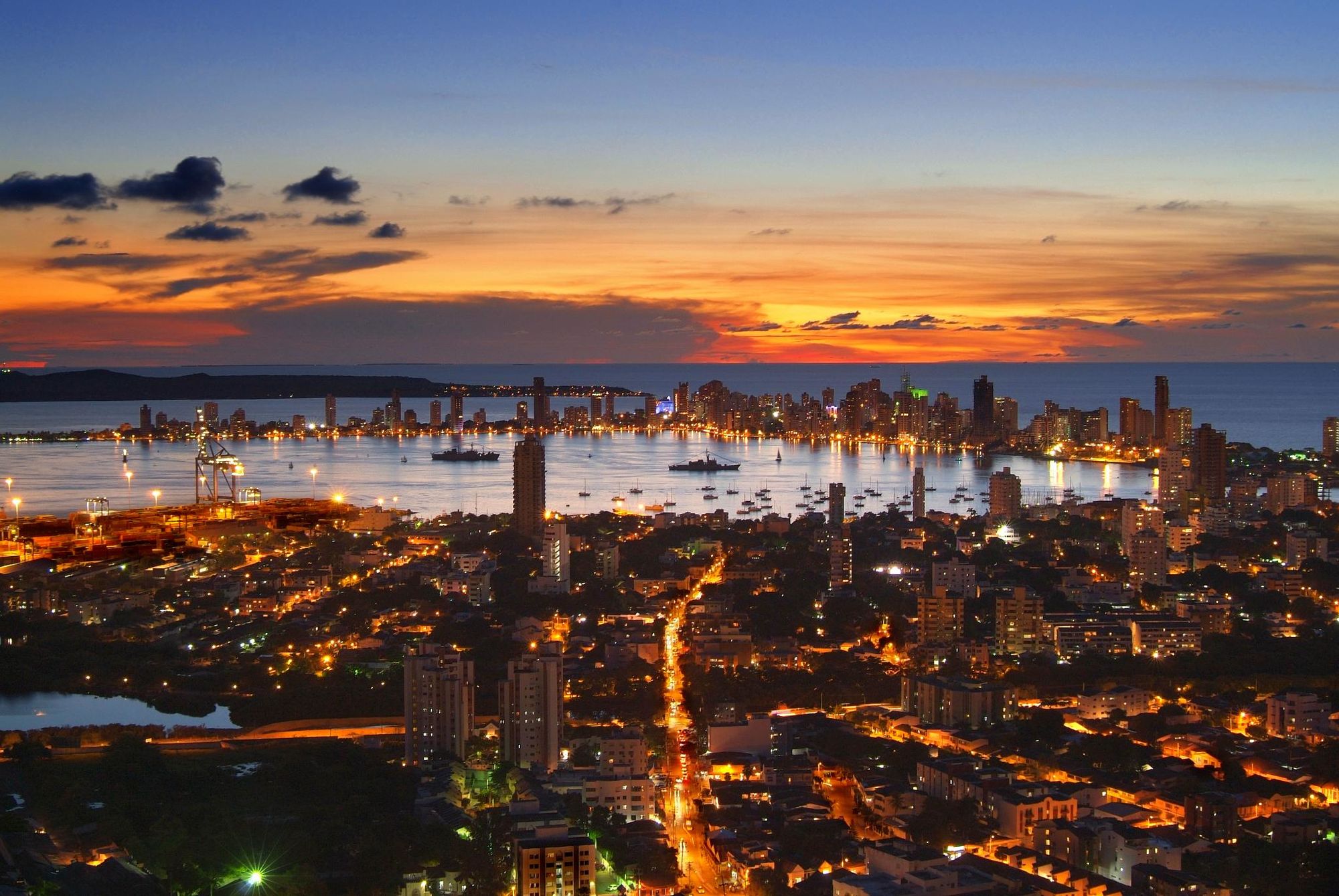 City-of-Cartagena-at-Night